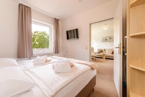 In-room safe, blackout curtains, iron/ironing board, free WiFi - Appartementhaus Bahlo (Bad Bevensen)