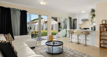 Balmoral Heights | Peaceful Coastal Getaway