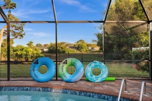 Pool - Salty Dog Hideaway (North Fort Myers)