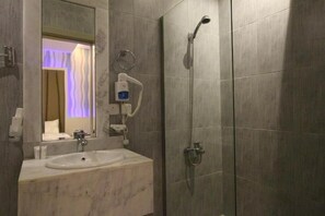 Apartment | Bathroom - hayat rose for serviced apartments (Riyadh)