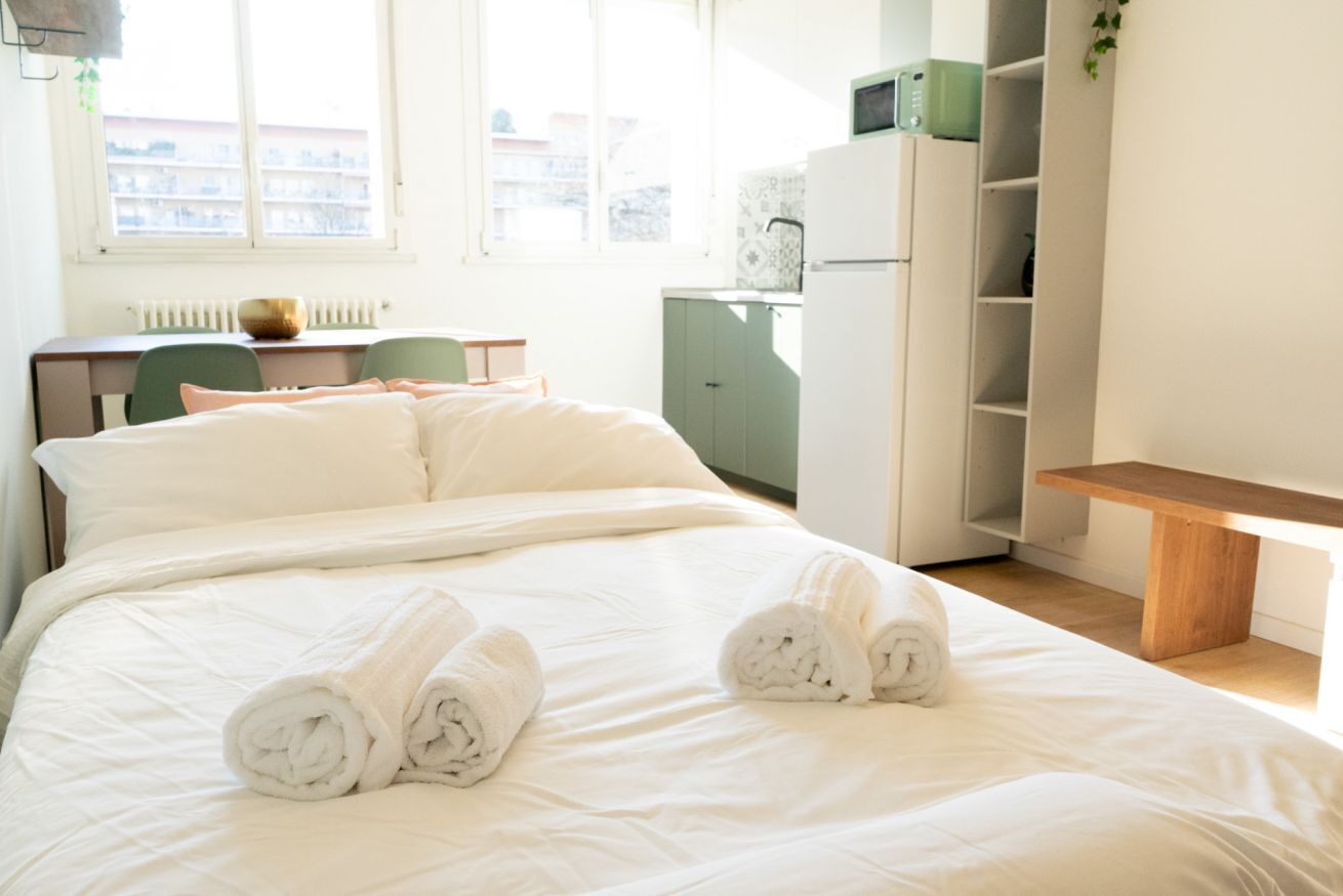 Fer et planche à repasser