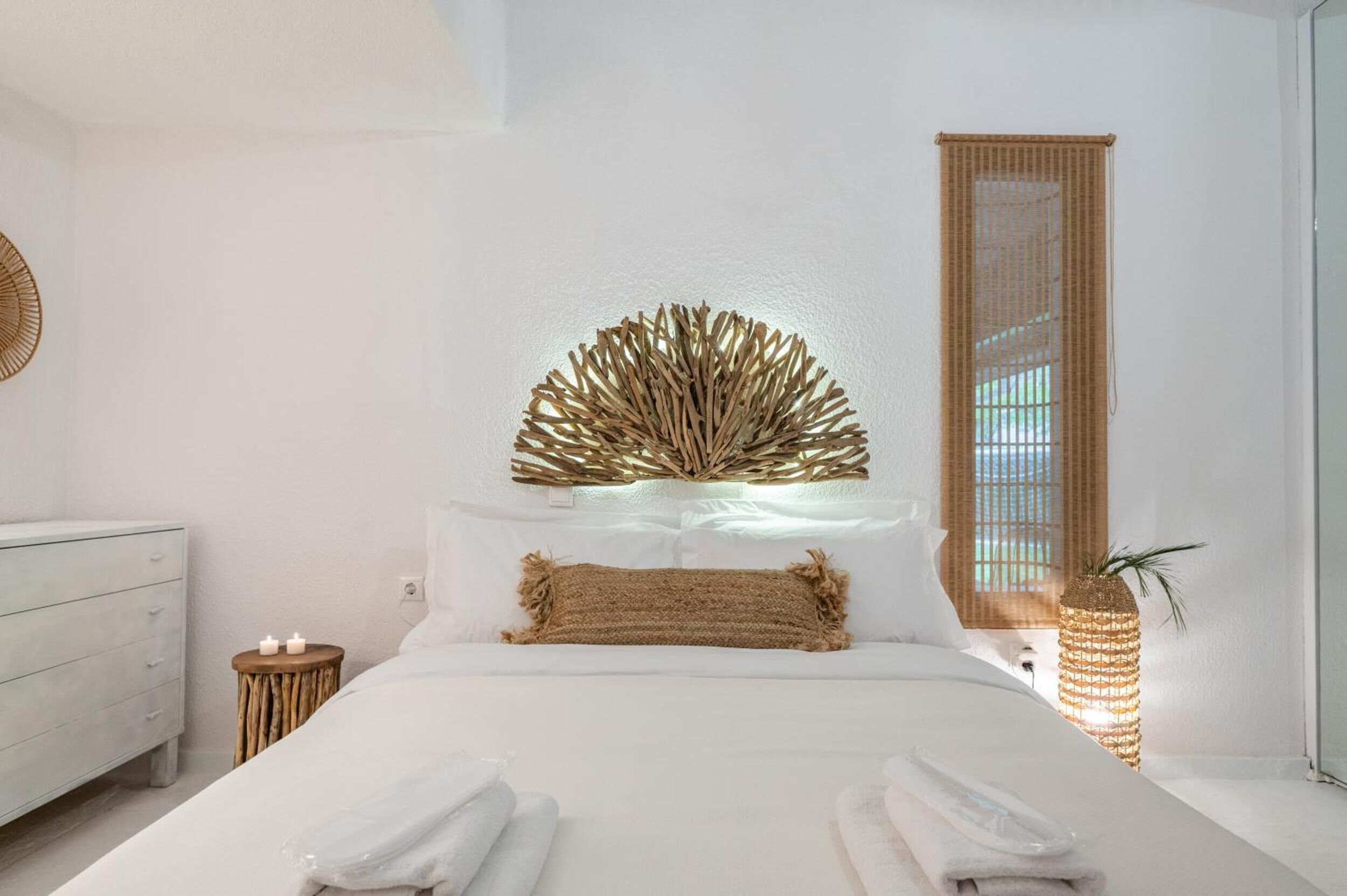 4 dormitorios, tabla de planchar con plancha, wifi y ropa de cama