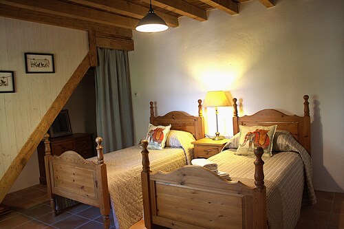 Beautiful 400 year old Spanish countryside Cortjo with a 12m x 6m private pool