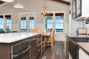 Casa, varias camas (Southern Charm) | Cocina privada