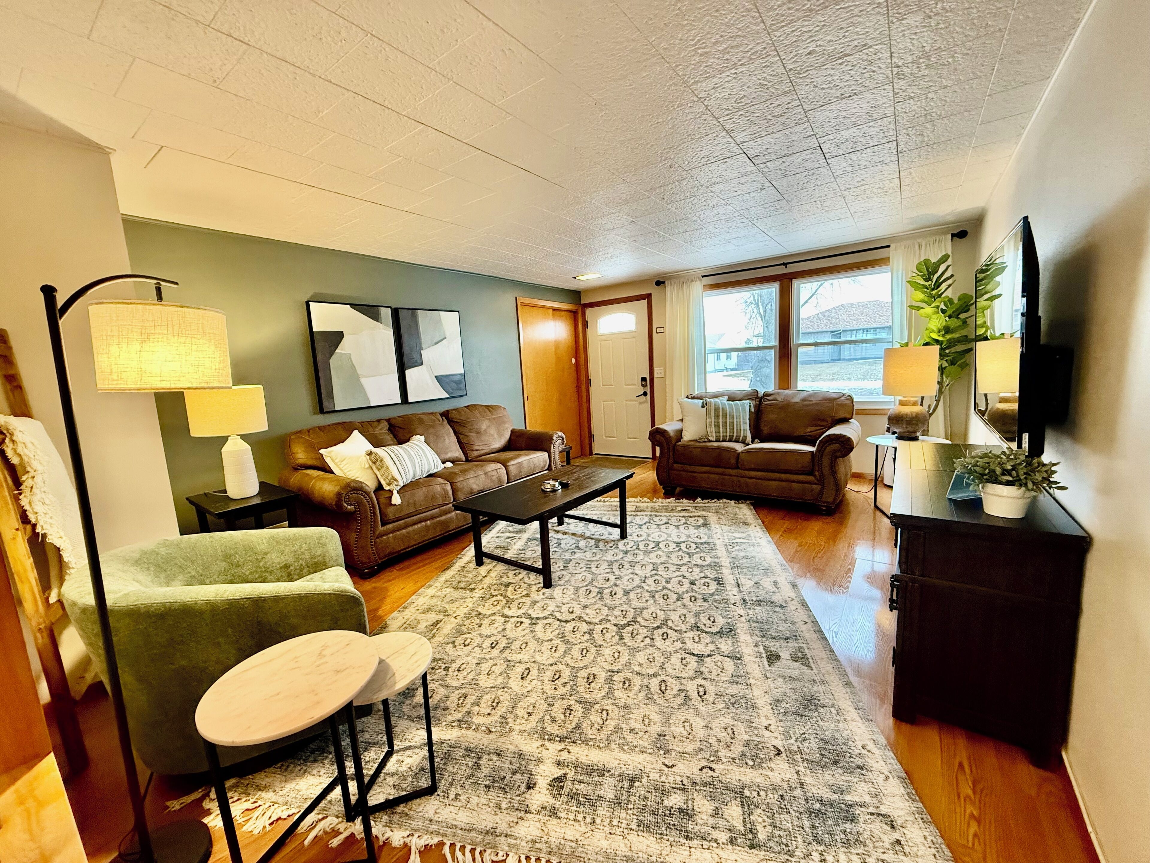 Una Smart TV, libros