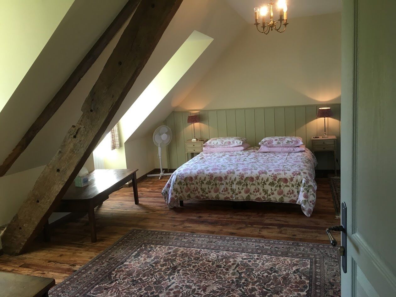 7 bedrooms, iron/ironing board, travel crib, free WiFi
