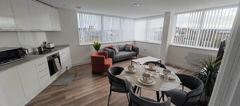 The Cosy Quayside Apartment - Two bedroom/Parking