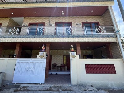 Hotel O near Mangusada Hospital formerly