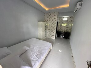 Room - Hotel O near Mangusada Hospital formerly (Mengwi)