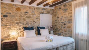 5 chambres, Wi-Fi, draps fournis