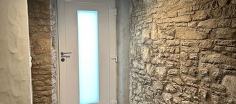 Backstage, exceptional living with style, with whirlpool and garden