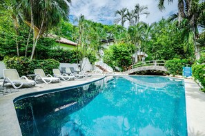 Pool - 150 ft to Sand & Surf - 3 BR Beach House & Pool (Tamarindo)
