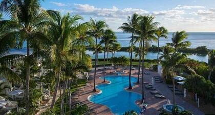 Penthouse Suite w/ Rooftop Views | Marina + Pools