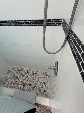 Hair dryer, bidet, towels, soap - Isla del Encanto 3BR/2BA Lux Retreat in San Juan. 8min to SJU (San Juan)