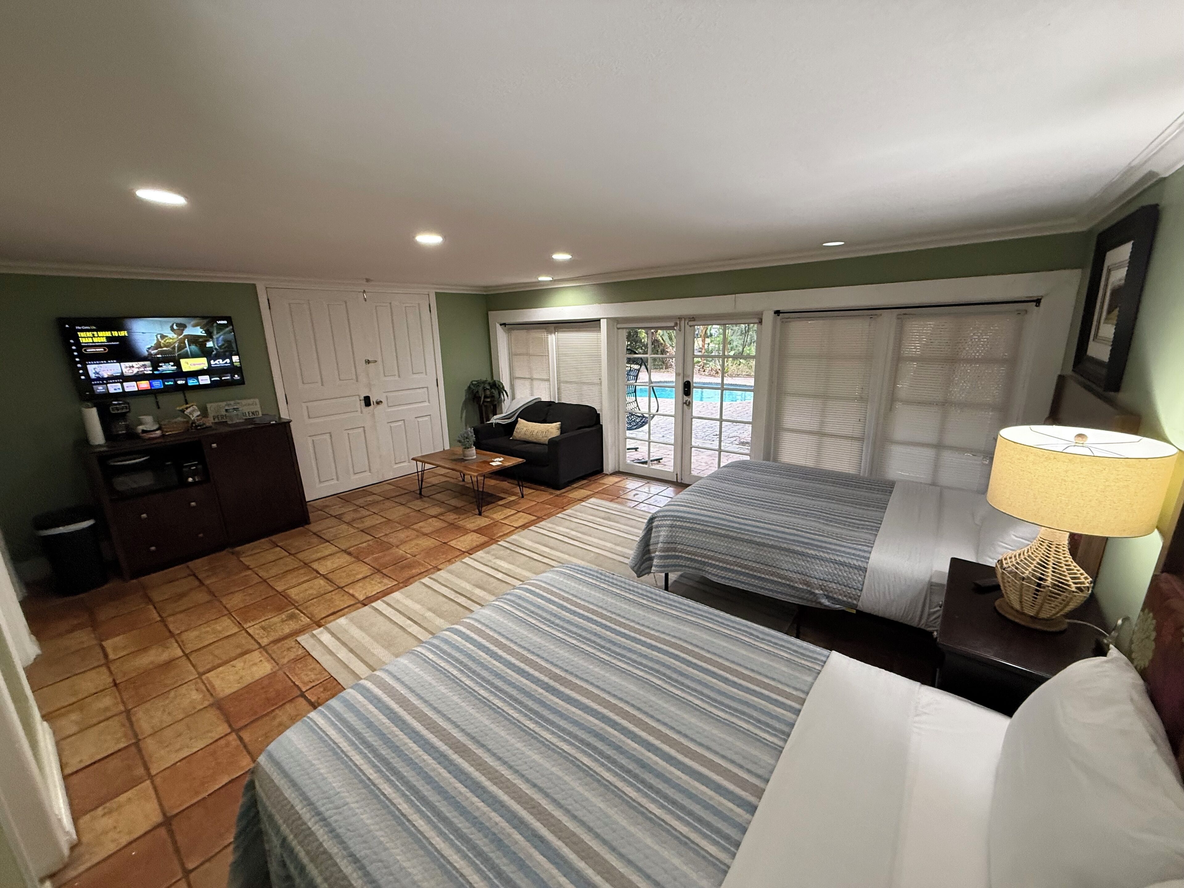 1 bedroom, iron/ironing board, free WiFi, bed sheets