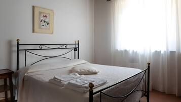 1 soverom, wi-fi og sengetøy