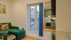 Interior - Central London Stylish Clapham Junction Flat in Central London (London)