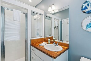 Hair dryer - Sandpiper at Coast Cottages sleeps 8 with Community Pool (St Simons Island)