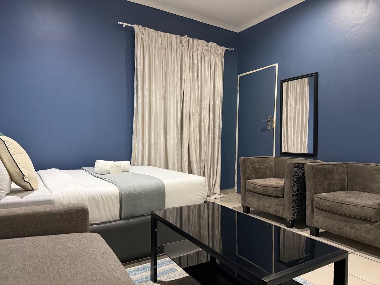 デラックス ダブルルーム | WiFi (無料)