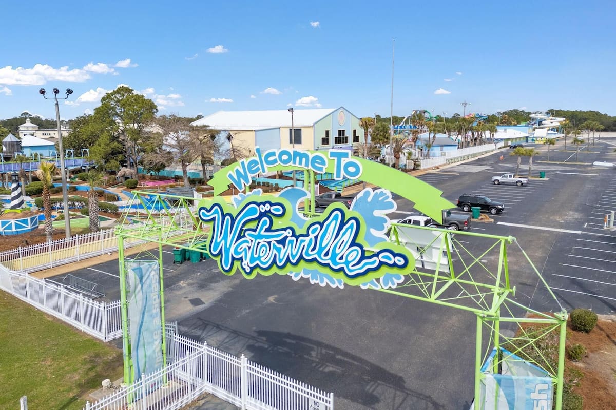 Condo, Multiple Beds (The Dunes 100) | Parking | Self-parking (surcharge)