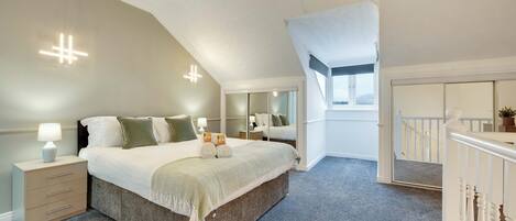 Comfort Apartment, City View | Free WiFi, bed sheets