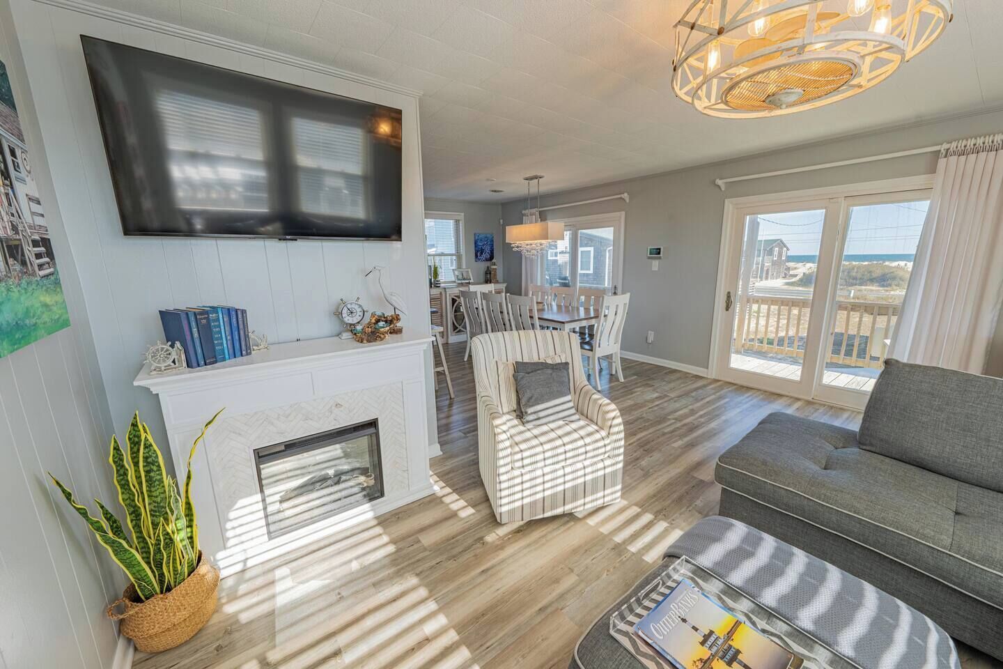 Hook Wine Sinker | Walk To Beach Hot Tub Game Room - Kitty Hawk, NC