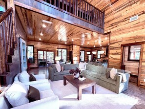 Interior - Pine Bridge Retreat - 3 Kings, Hot Tub, Playset, Firepit, Outdoor Kitchen, Games (Broken Bow)