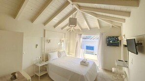 Superior Double Room, Balcony, Partial Sea View - Ammos Boutique Rooms  (Elafonisos)
