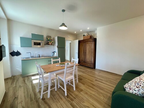 Casa Bordesini - Charming stay in the Langhe, terrace overlooking La Morra