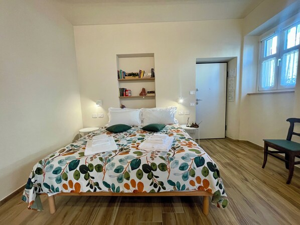 6 Schlafzimmer, Bügeleisen/Bügelbrett, WLAN, Bettwäsche
