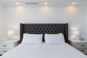 Apartment, 1 King Bed with Sofa bed, Balcony (Encantame Towers Velero 1703) | 1 bedroom, individually decorated, individually furnished - Encantame Towers Velero 1703 (Puerto Peñasco)