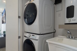 Huoneisto, 1 suuri parisänky ja vuodesohva, parveke (Encantame Towers Velero 1703) | Sisätilat