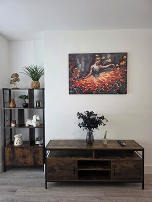 Interior - Alphonsus Home in Middlesbrough Town (Middlesbrough)