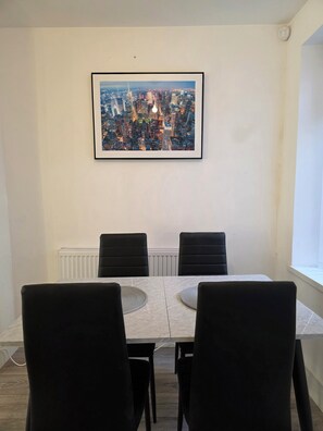 Dining - Alphonsus Home in Middlesbrough Town (Middlesbrough)