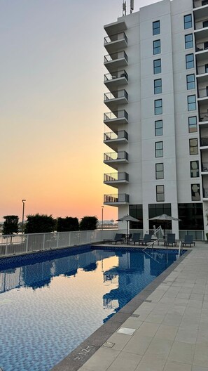Outdoor pool, a heated pool