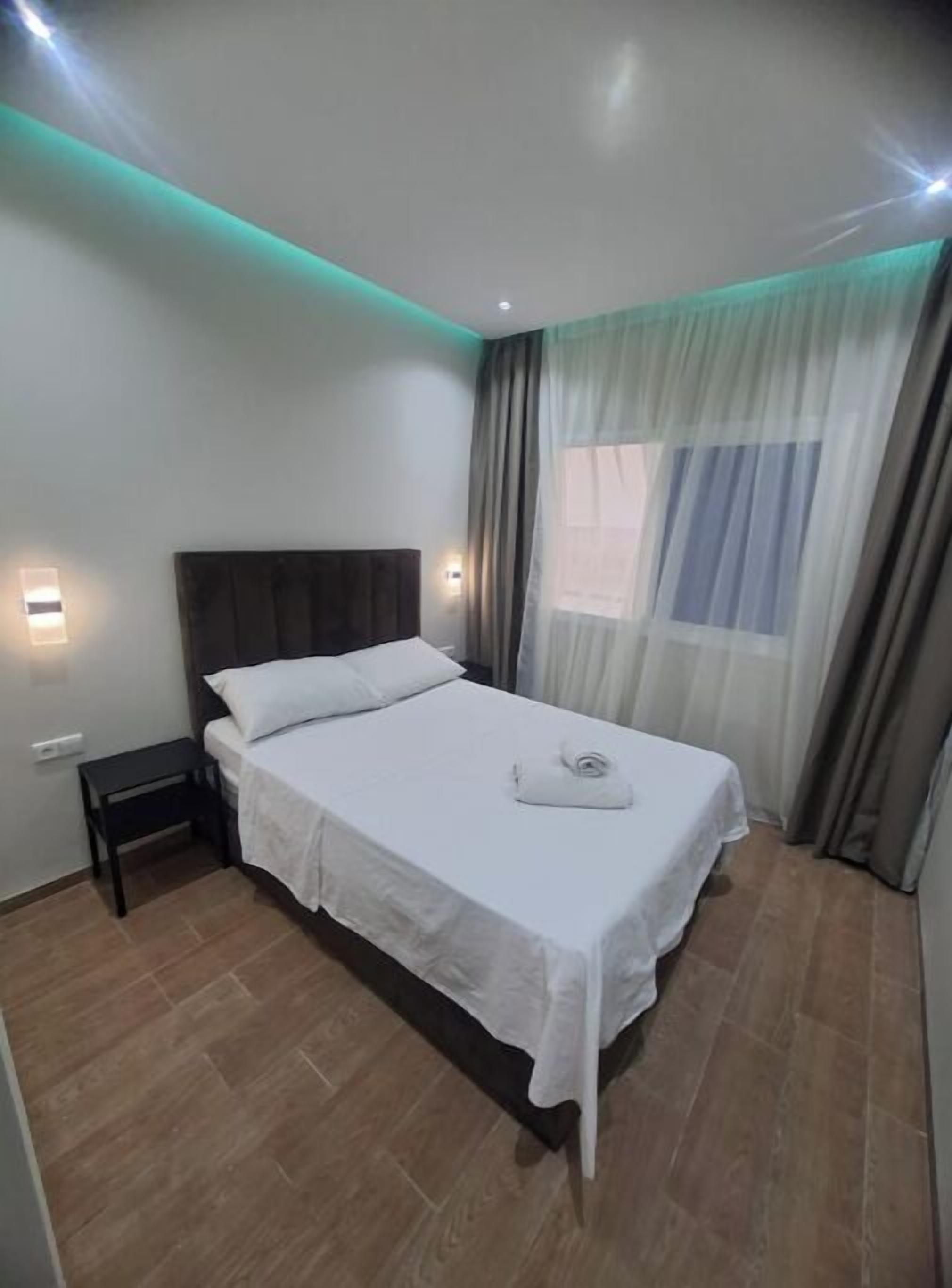 1 bedroom