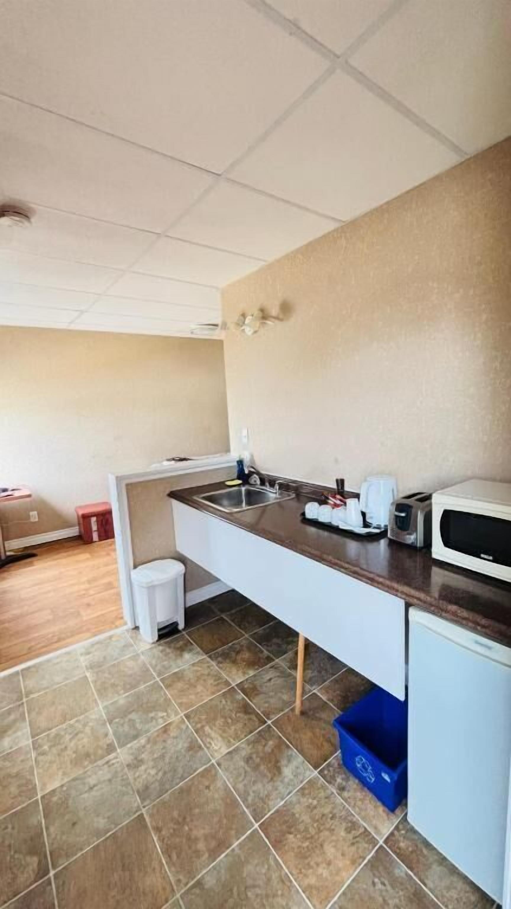 家庭客房, 庭園景 | 私人廚房 | 迷你雪櫃、微波爐