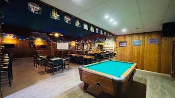 Bar (en la propiedad)