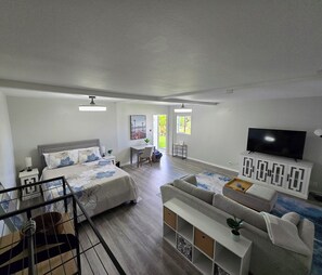 Iron/ironing board, WiFi, bed sheets - Wonderful studio in Kailua-Kona perfect for your island retreat! (Kailua-Kona)
