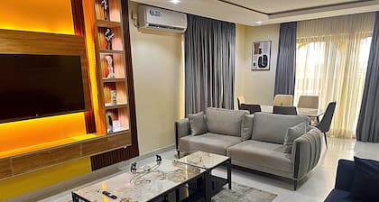 GARDEN CITY HOTEL