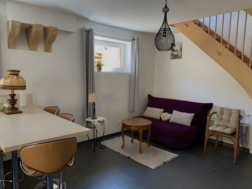 Chambre d’hôtes « Le Pré Lassau » avec terrasse privée et Wi-Fi