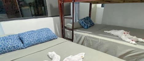 Ropa de cama hipoalergénica, wifi gratis y ropa de cama