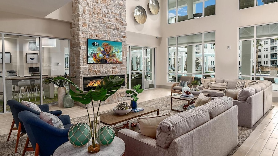 Landing Furnished Apartments near Lake Apopka