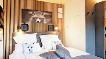 Soundproofing, free WiFi