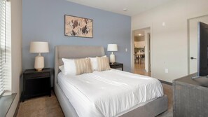 Apartment (2 Bedrooms) | 1 bedroom, individually decorated, individually furnished, desk - Landing Furnished Apartments Harborside - Memphis (Memphis)