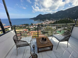 Outdoor dining - SWEET HOME TURUNC- The Terrace (Muğla)