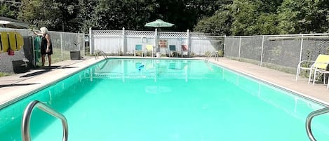 Piscine extérieure