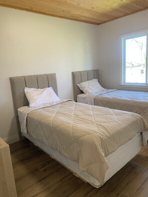 Room - Sunny Shades Resort and Spa (Bewdley)