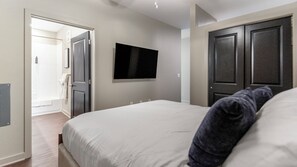 LÀgenhet (1 Bedroom) | 1 sovrum, individuell inredning, unika möbler och skrivbord