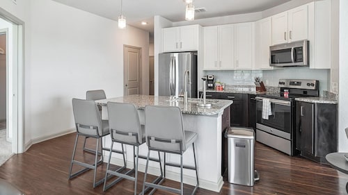 Landing Apartments - West Asheville